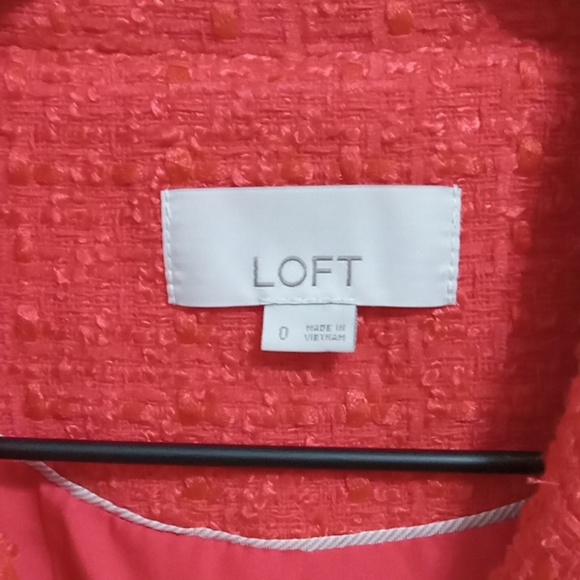 LOFT Coral Textured Tweed Blazer - Picture 4 of 6